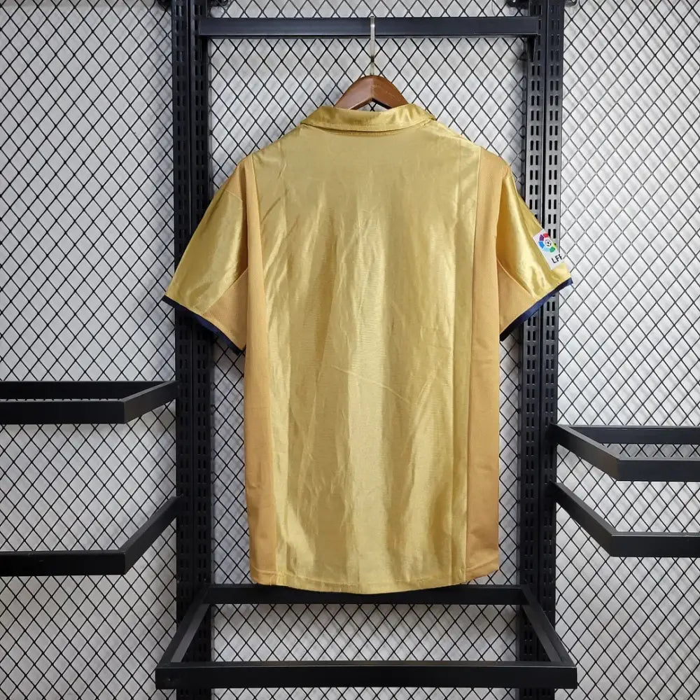 Retro 2002 FC Barcelona Away Shirt