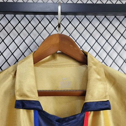 Retro 2002 FC Barcelona Away Shirt