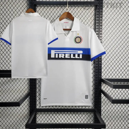 Retro 2009/10 Inter Milan Away Shirt