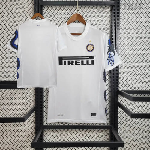 Retro 2010/11 Inter Milan Away Shirt
