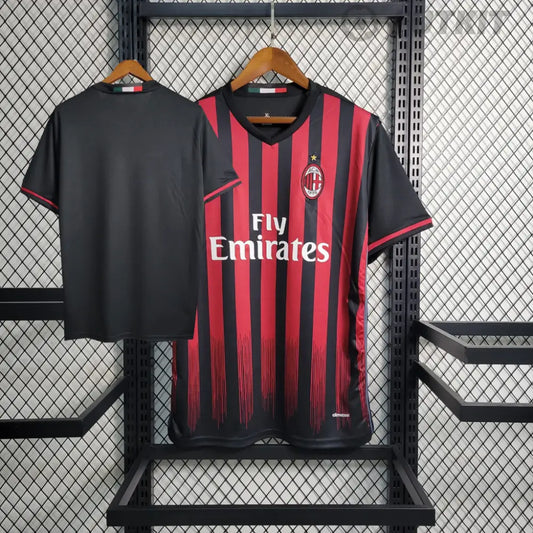 Retro 2016/17 AC Milan Home Shirt